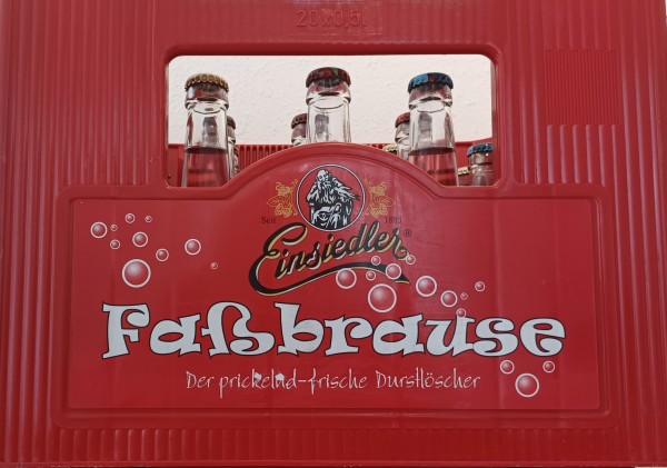 Einsiedler Fassbrause Himbeer 0,33